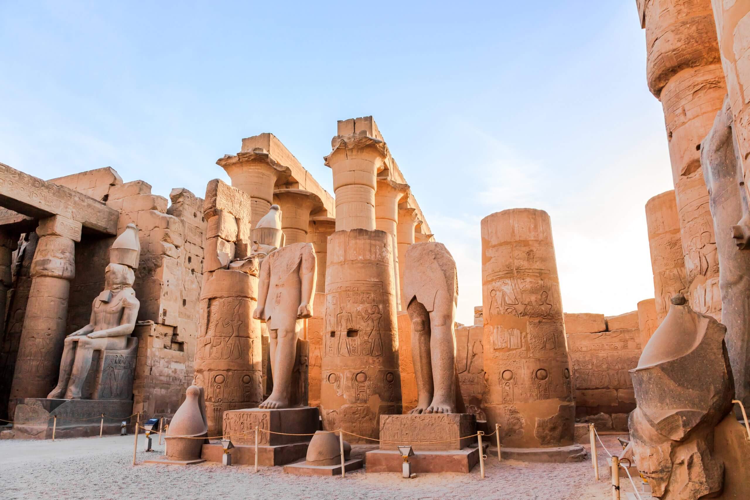 Le Caire, croisière sur le Nil à la découverte de Louxor, d’Assouan d’Abu Simbel, et  Hurghada